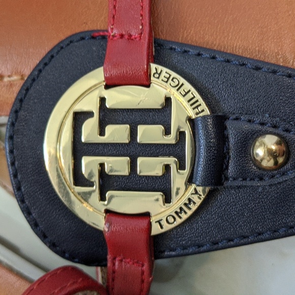 Tommy Hilfiger women's red white and navy flip flop size 8.5 - Picture 2 of 4